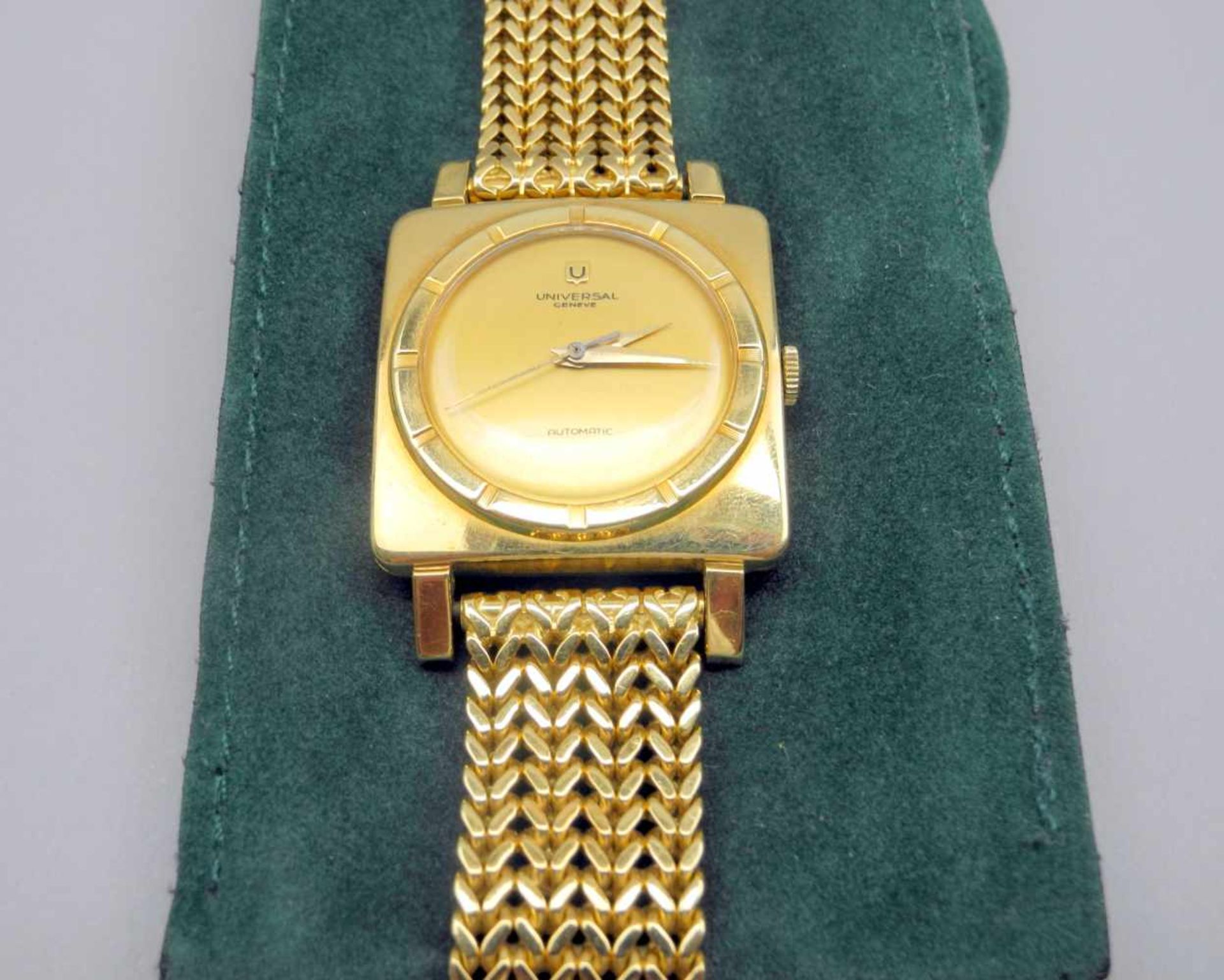 Universal Genève, Armbanduhr18 K. Gelbgold. Automatic-Uhr, gangbar. Schweiz, 1960er-Jahre. L ca. - Bild 3 aus 3