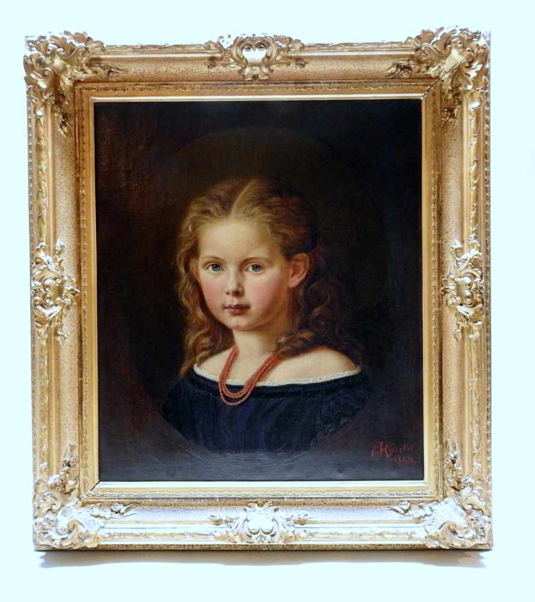 Porträt eines MädchensÖl/Leinwand. Dreiviertel-Porträt eines Mädchens mit blondem, lockigem Haar, - Bild 2 aus 4
