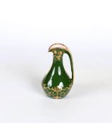 Kannenvase, Jugendstil, Eichwald um 1900Keramik mit flaschengrüner Glasur, reliefiert mit feinen