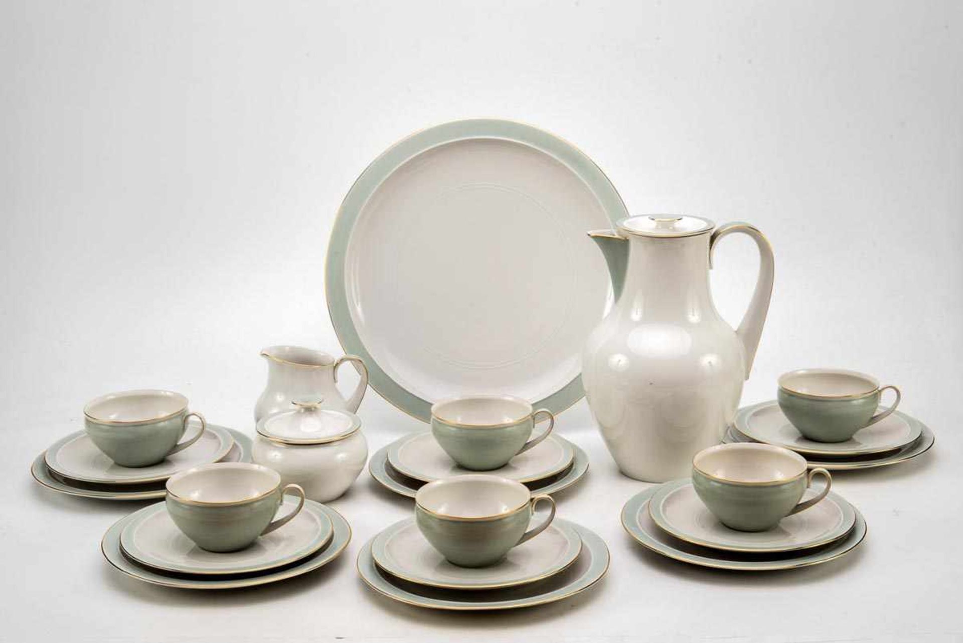 KPM Berlin, Vintage Kaffeeservice, 1950er Jahre22 Teile, Dekor Seladonfont und Goldrand, Marke: