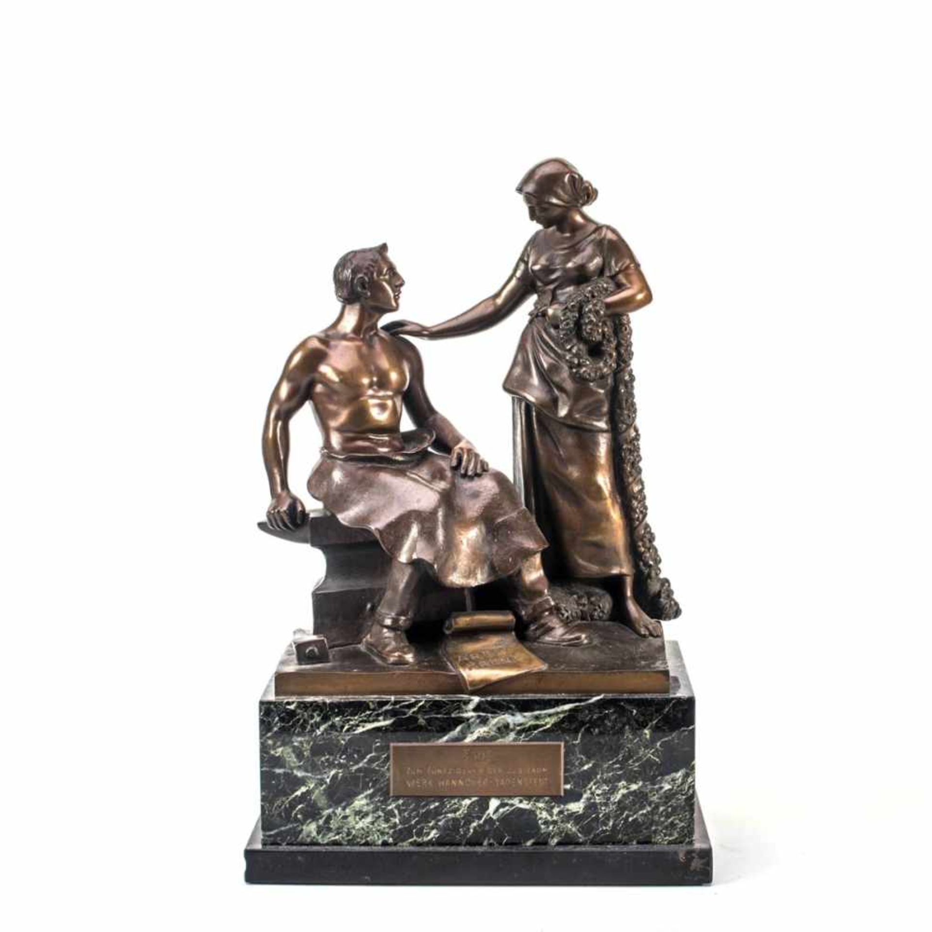 Goetze, Martin Ernst1865 Callnberg b.Lichtenstein - 1928 Berlin. "Arbeit krönt". Bronze dunkel