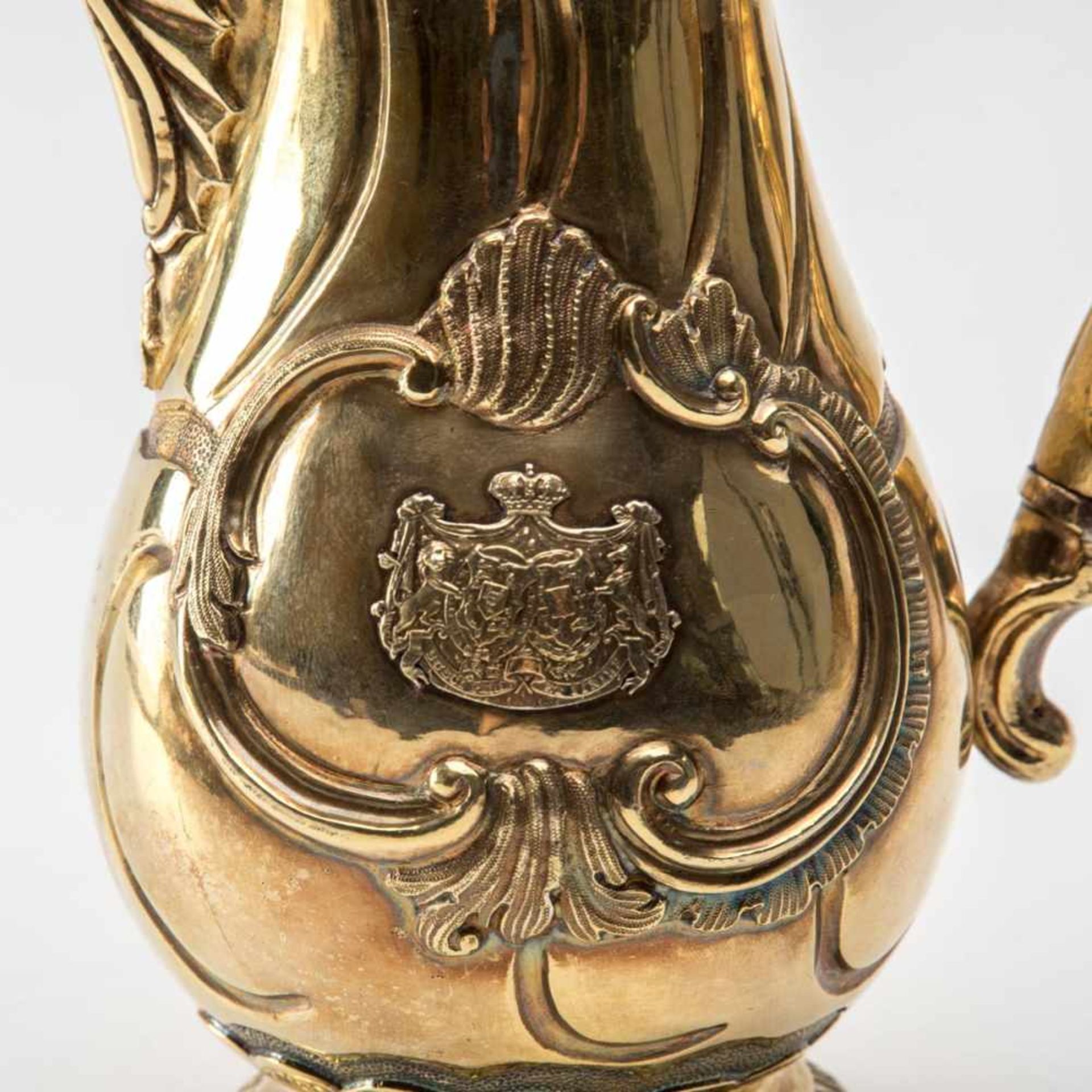 Bedeutende Kanne aus dem Besitz des KönigsErnst August von Hannover.15 lötiges Silber, - Bild 4 aus 4