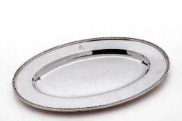 Ovales Serviertablett, J. Tostrup 1952830er Silber. Schlichter ovaler Spiegel, flache Fahne mit