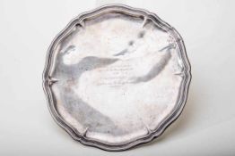 Tablett als Ehrenpreis 1937835er Silber. Runder Spiegel mit gravierter Inschrift " Reit- u.