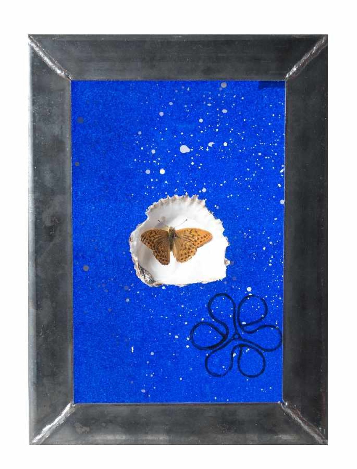 Ugo Dossi1943 MünchenUntitled (Collage)Prepared butterfly and shell, collaged on glass with paint