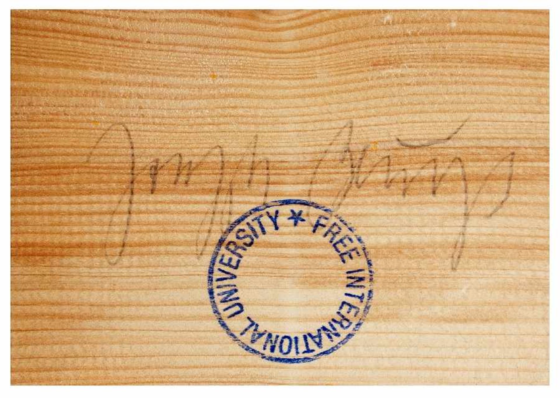 Joseph Beuys1921 Kleve - 1986 DüsseldorfWood postcardSilkscreen on pine wood with stamp; H 105 mm, W - Bild 2 aus 2