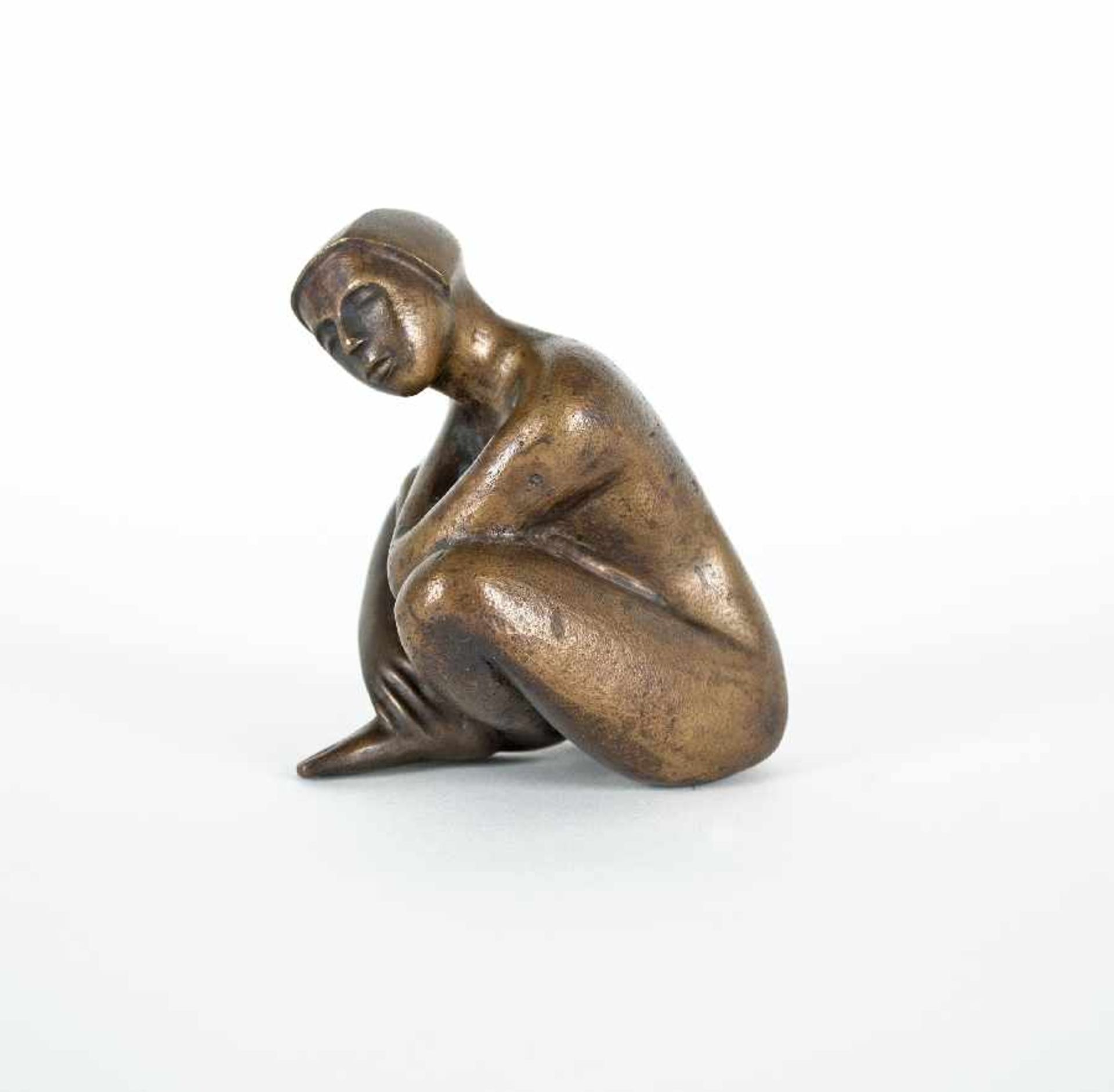 Ottmar Hollmann1915Sitting girlBronze; H 12.5 cm; verso monogrammedOttmar Hollmann1915Sitzendes - Bild 2 aus 4