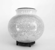 David Roberts1947Big Raku vaseCeramic, dark gray shards, glazed; H 39 cm, diameter 48 cmDavid