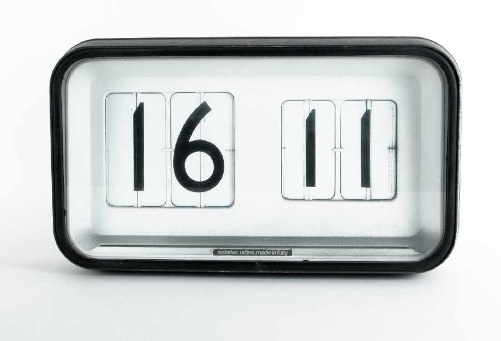 SolariWall clockPlastic, painted; H 31 cm, W 55 cm, D 16 cm; Manufacturer Solari; Literature: