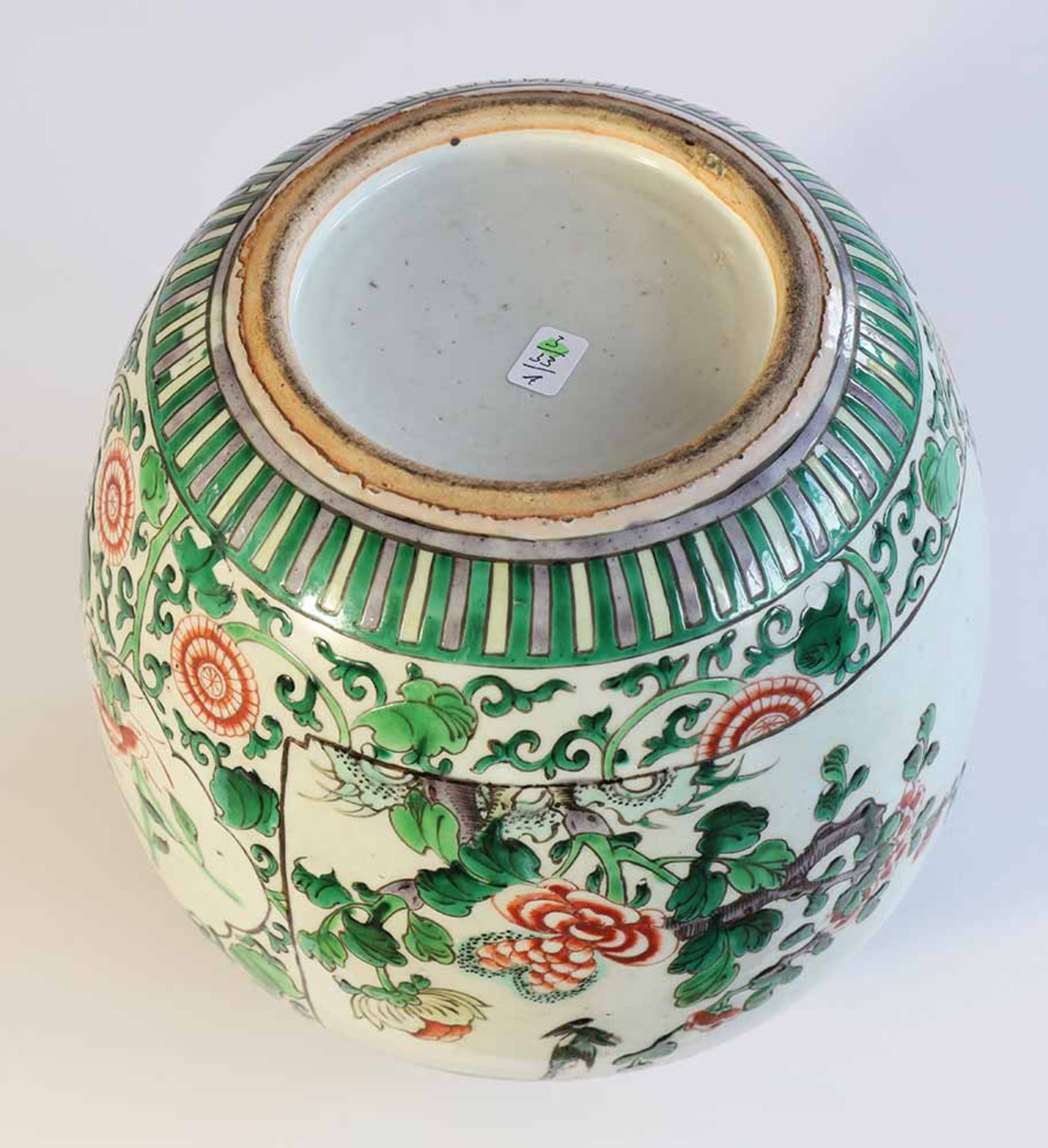 China, Qing DynastieWucai Ginger Jar, Qing Dynasty, Ingwertopf ChinaQing DynastyWucai Ingwertopf. - Image 3 of 3