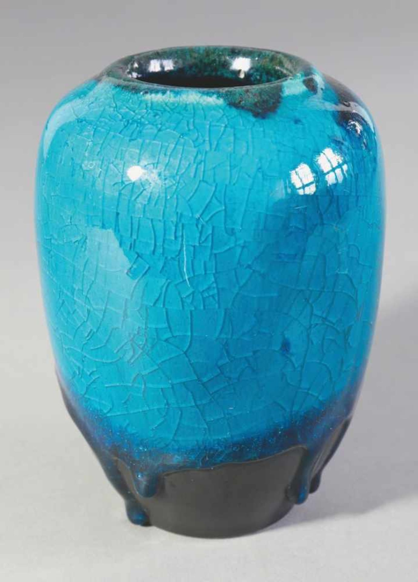 Jan Bontjes van BeekDr. Alfred Ungewiß1950-67Vase. 1950-67. Keramik. Türkisblaue Überlaufglasur