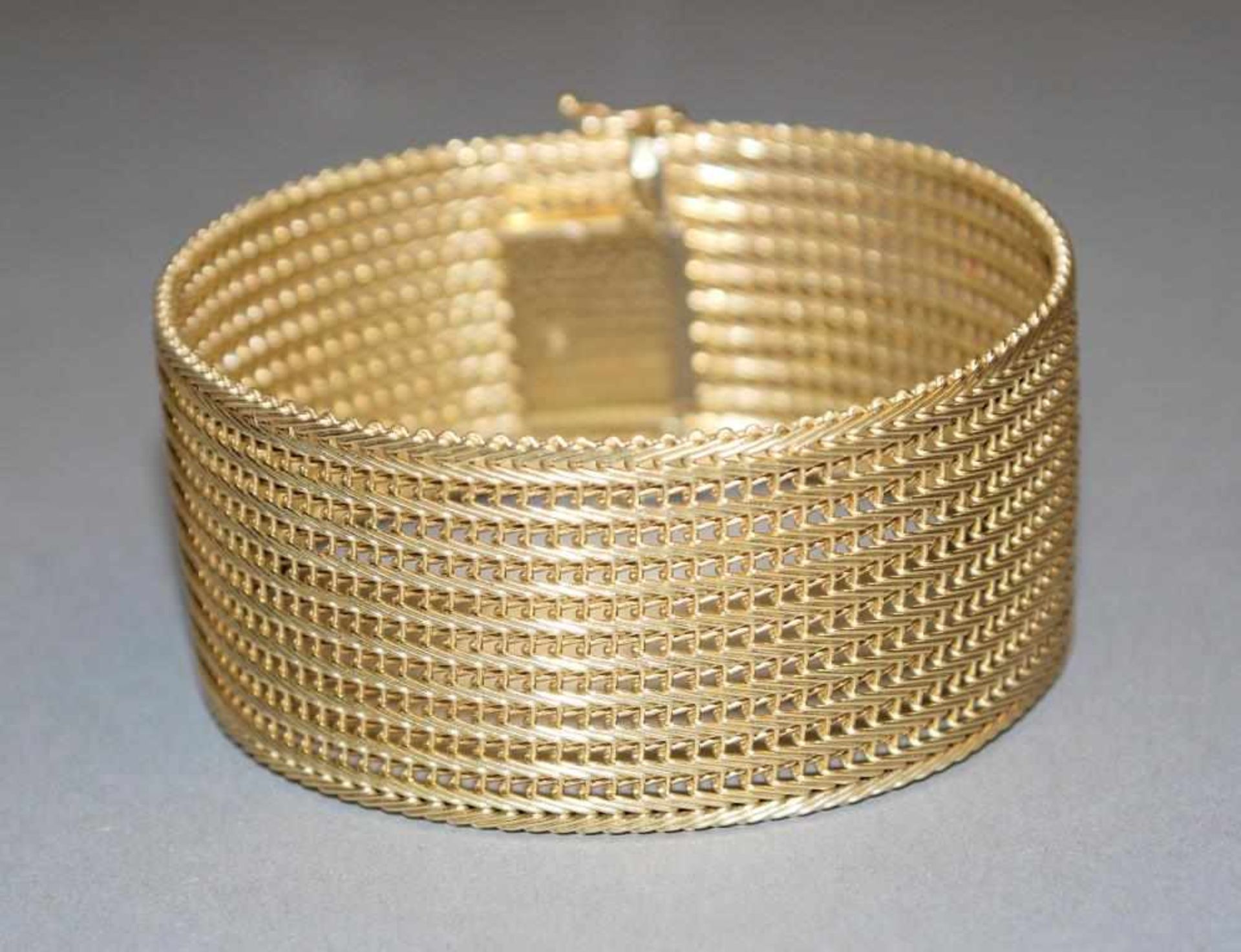 Gliederarmband, Gold, 1950er/60er Jahre 14kt Gelbgold, Milanaise-Art, breit, Sicherheitshäkchen,