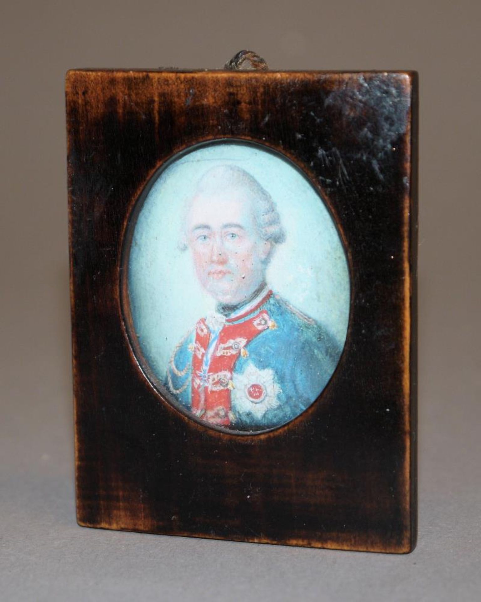 Miniatur-Portrait „Karl Theodor Kurfürst von Bayern 1780“, gerahmt Ovales Bildnis des Kurfürsten