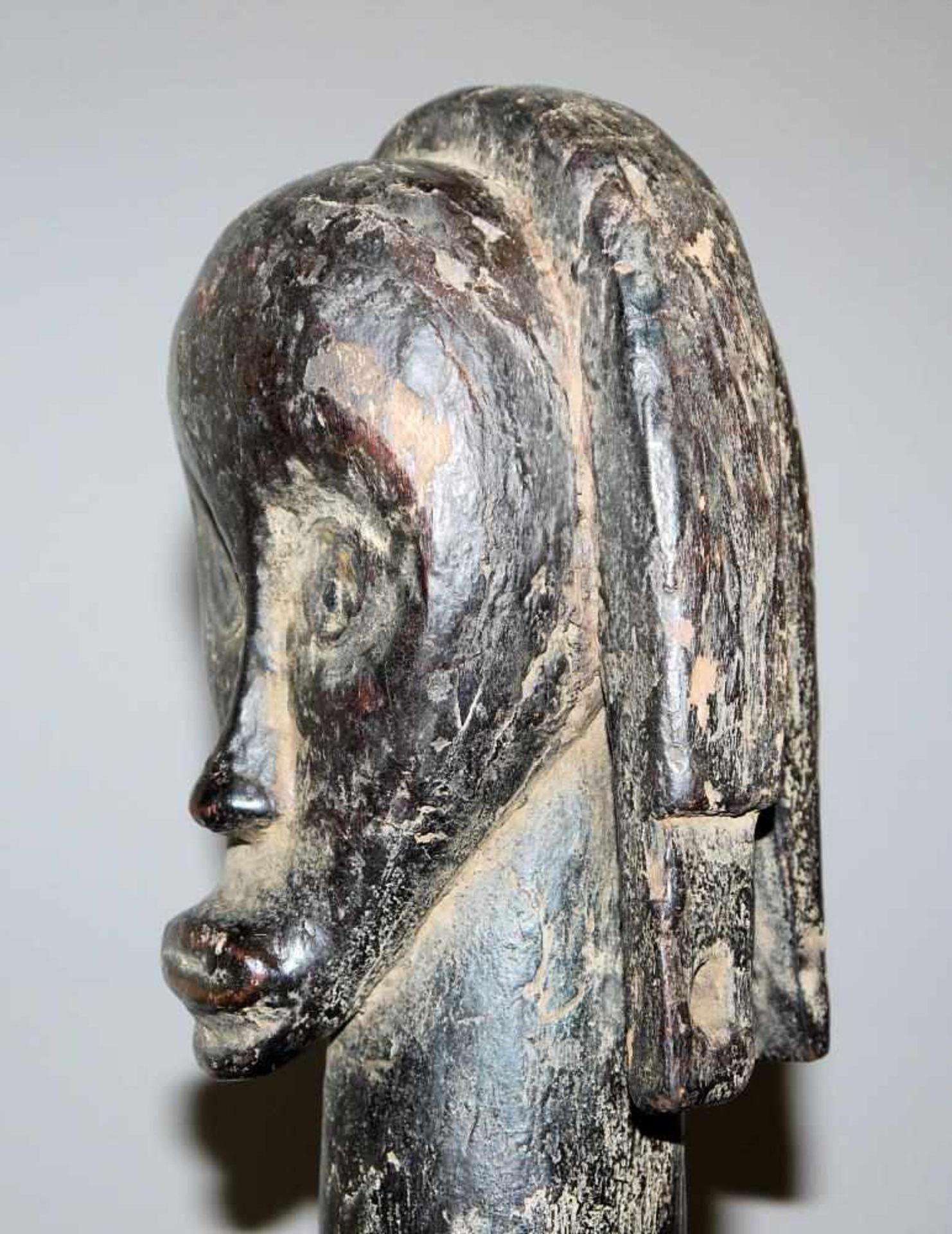 Bieri-Kopf der Fang, Gabun Reliquarwächter in Form eines Kopfes mit hängenden Zöpfen, Augen aus - Image 2 of 3