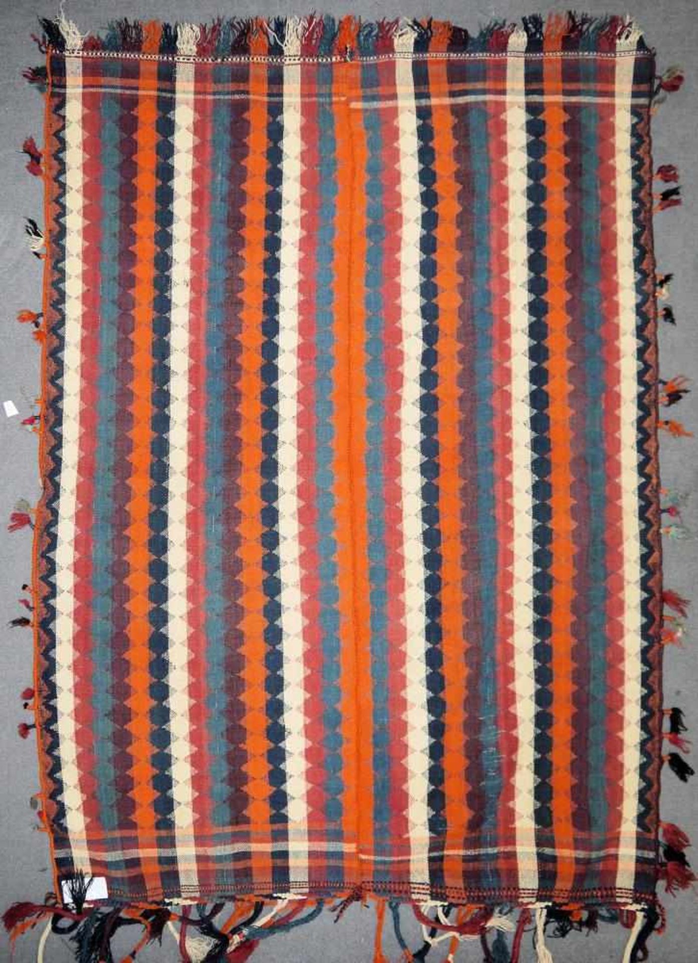 Antiker Kelim/Behang, Gashgai, Iran, ca. 80 Jahre alt Wolle, Naturweiß, Orange, Dunkelblau, Braun