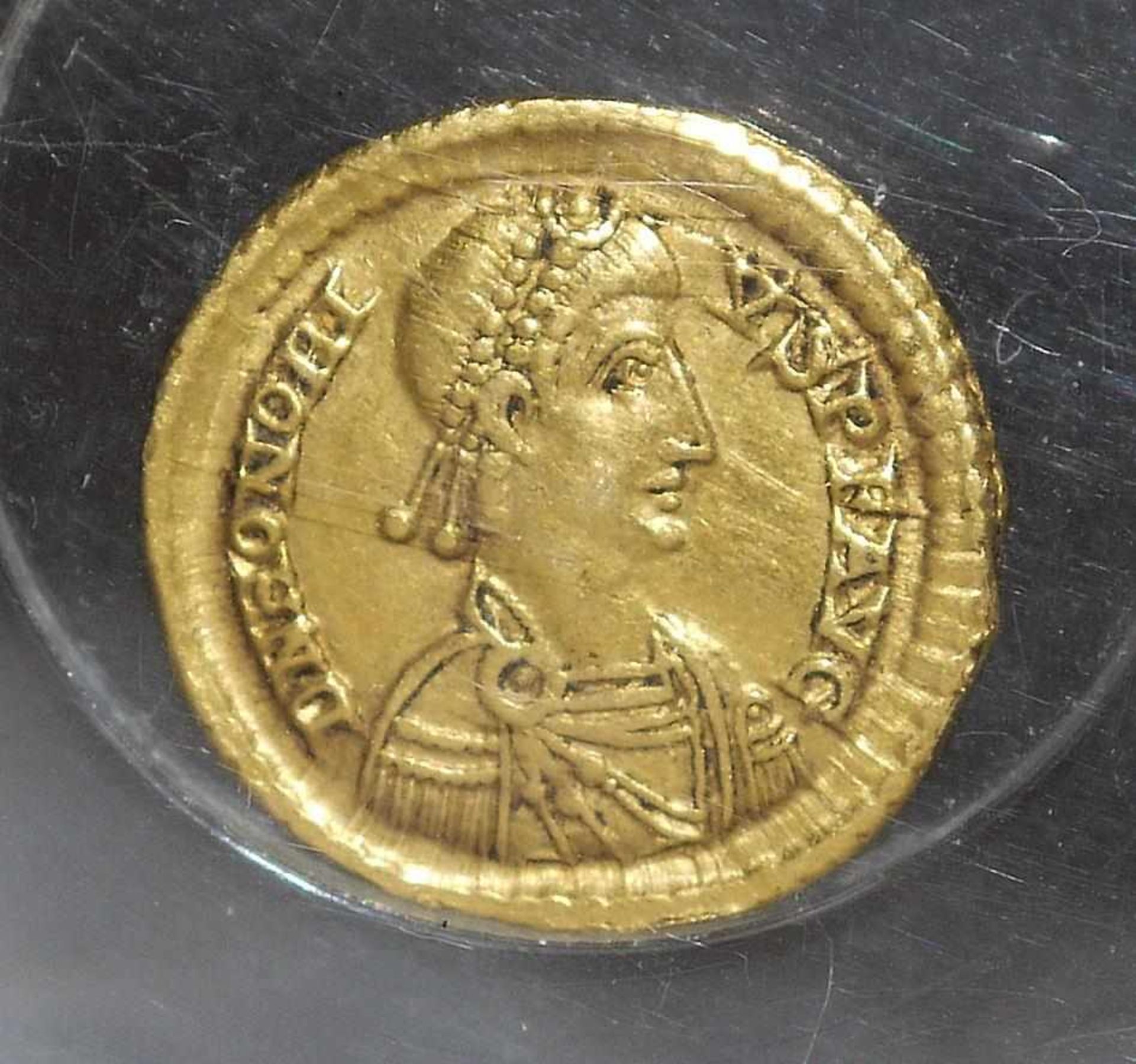 Weströmische Goldmünze des Honorius, Ravenna 402 - 406 Münze des Kaisers Flavius Honorius (393 –