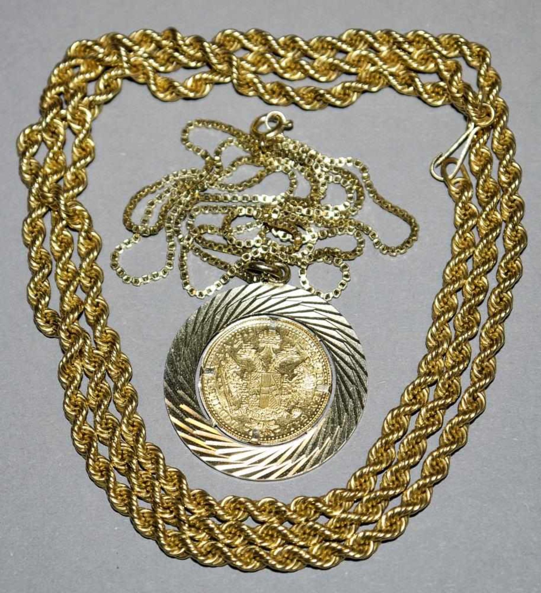 Lange Kordel-Kette, Gold & Münz-Anhänger Dukat Franz Josef I 1915 an Kette, Gold 18kt Gelbgold,