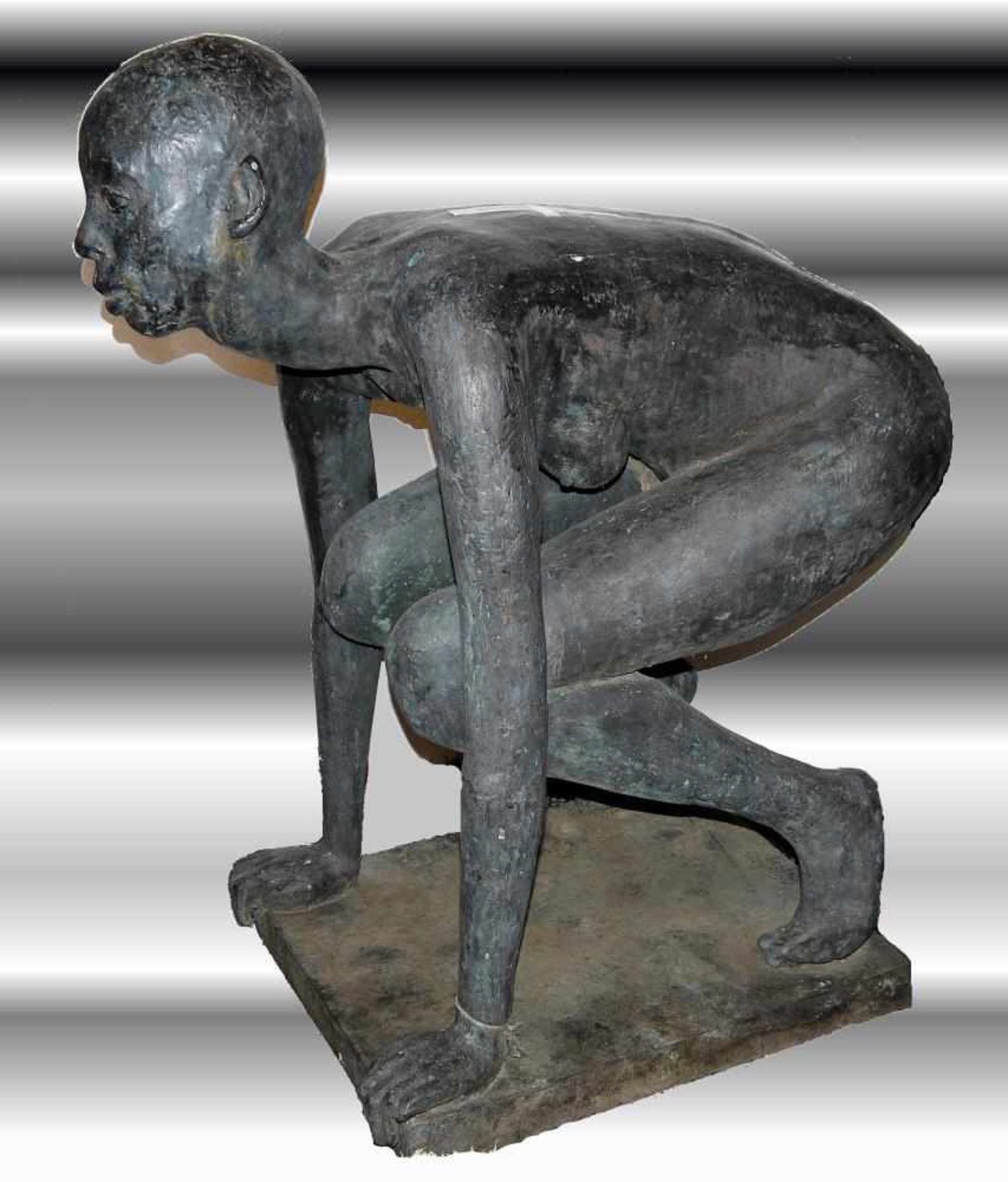 Armin Guther, Akt in Hocke, große Bronzeplastik, für Selbstabholer Armin Guther, 1931 Oberndorf am