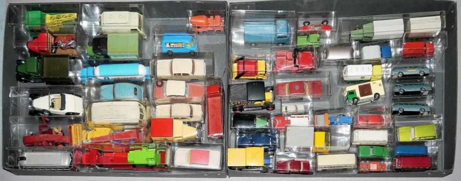 Slg. Spielzeugautos, Metall, Dinky Toys, Corgi Junoirs, Matchbox u.a., 60er/70er Jahre 50 Stück,