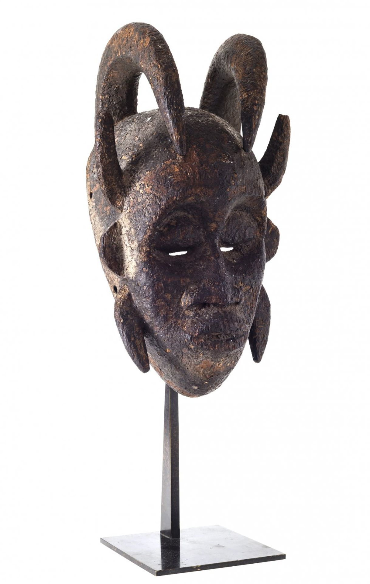 Maske "kpelie/kodal"Jimini, Elfenbeinküste. H. 36,5 cm. Solche Masken der Senufo gehören zu den