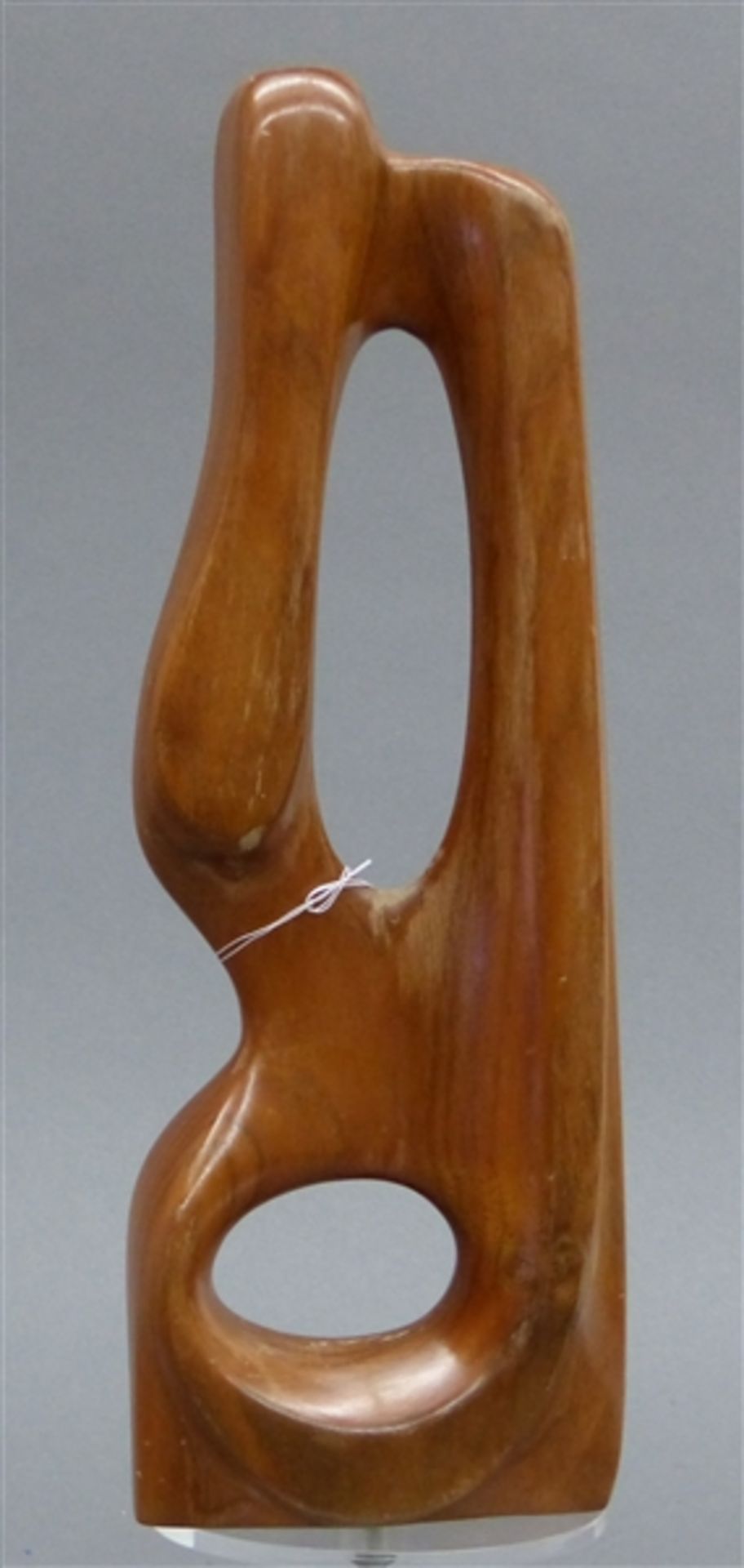 HolzskulpturTeakholz, moderne Form, signiert Böh und datiert (19)77, h 31 cm,