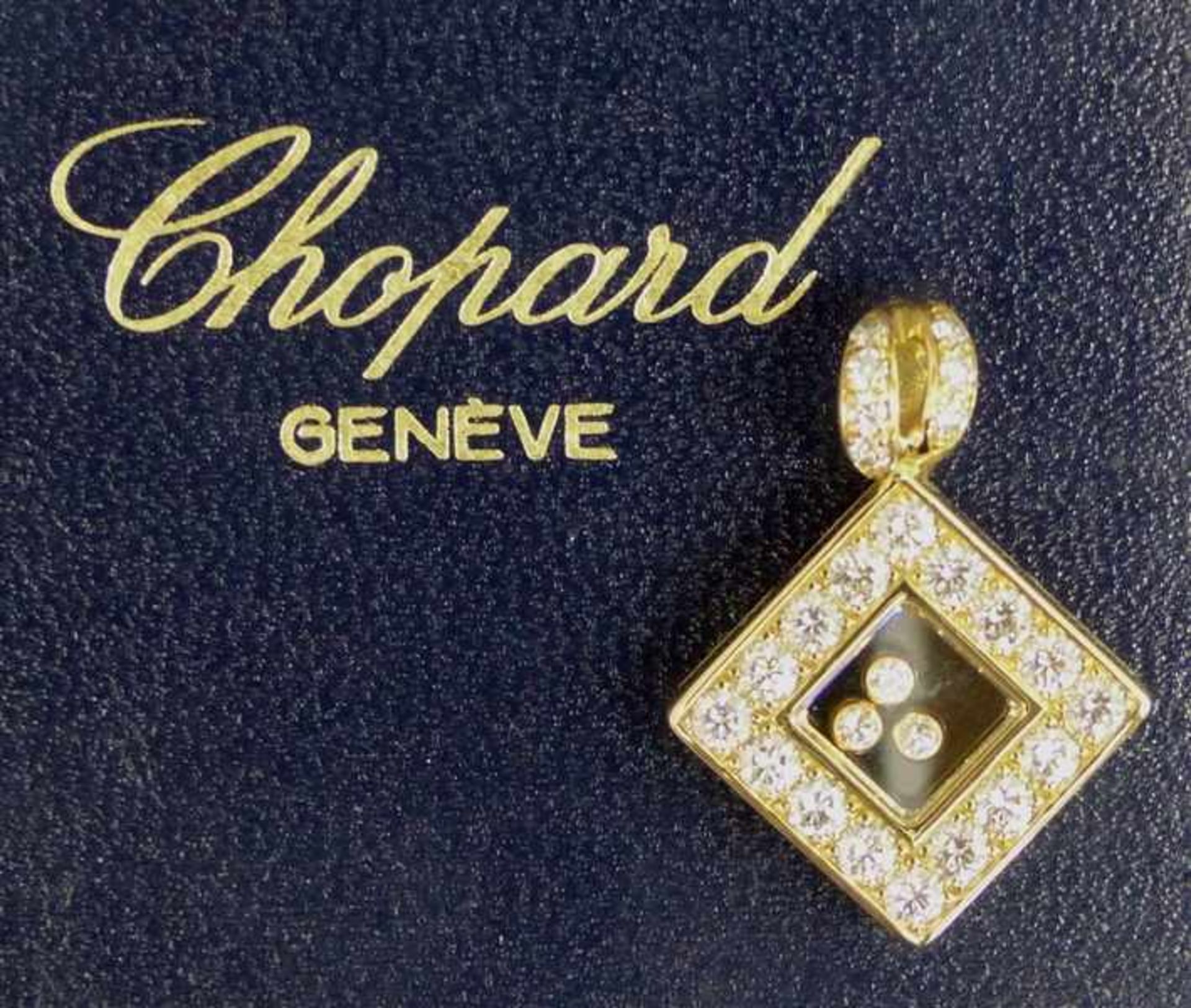 Chopard-Anhänger18 kt. Gelbgold, "Happy Diamonds", Rombenform, mit 23 Brillanten zusammen ca 0,17