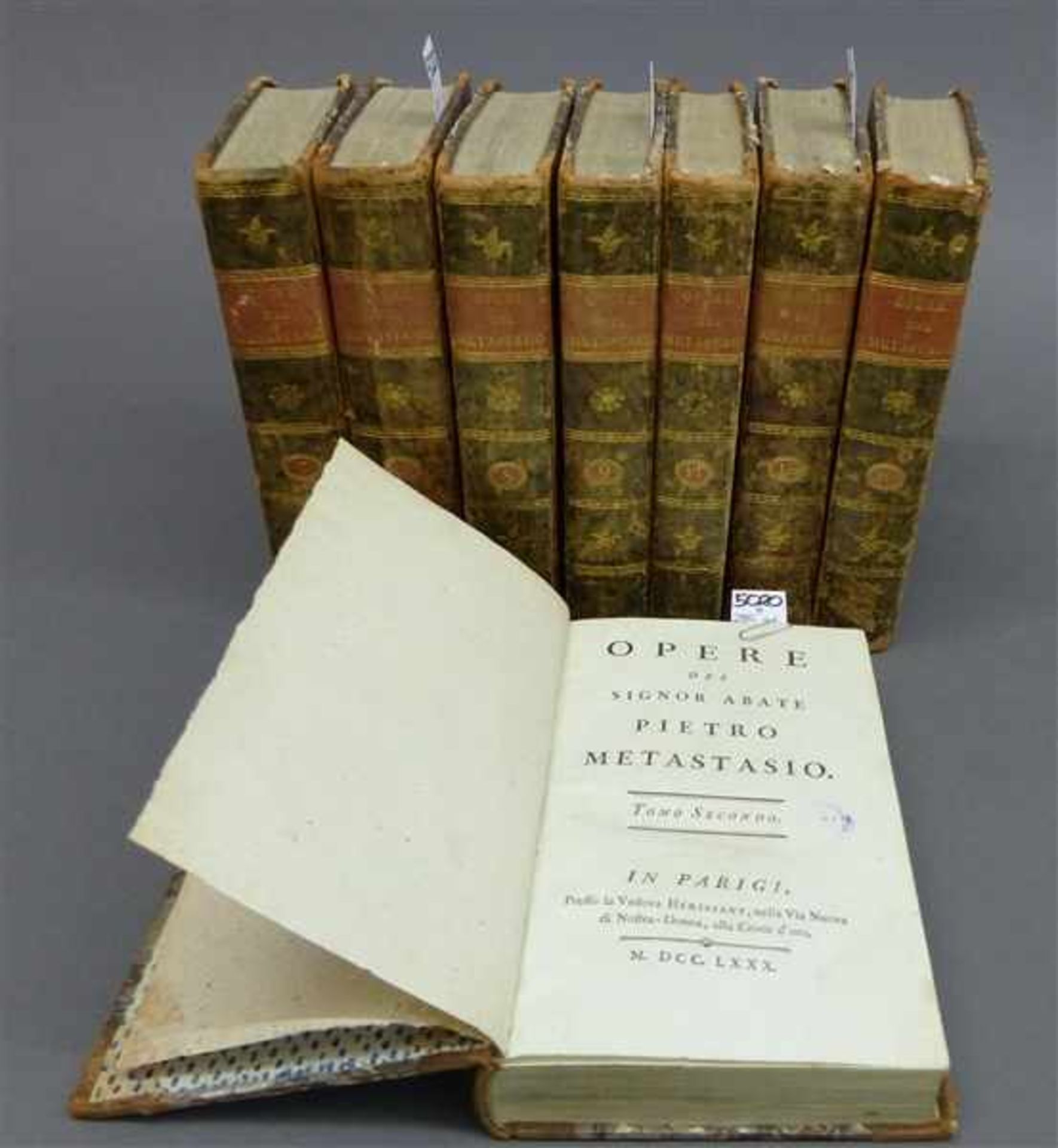 8 BücherWerke des Abts Pietro Melastasio, 8 Bände, 18. Jh., mit Abbildungen, gedruckt in Paris,