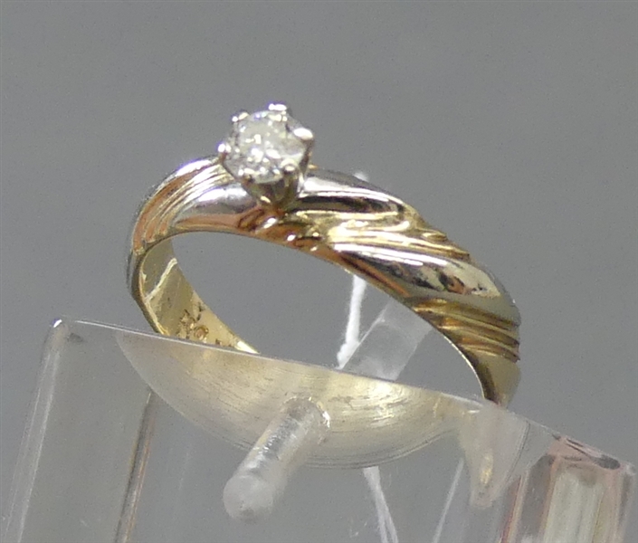 Damenring14 kt. Gelbgold, 1 Brillant ca 0,15 ct., wesselton, pique, Krampenfassung, ca 3g, RM 58,