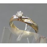 Damenring14 kt. Gelbgold, 1 Brillant ca 0,15 ct., wesselton, pique, Krampenfassung, ca 3g, RM 58,