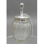 DeckelgefäßKristallglas, Silberdeckel, punziert, England, Birmingham, h 10 cm,- - -20.00 % buyer's