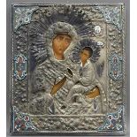 Ikone Russland, 19. Jh., "Mutter Gottes mit dem Jesukind", versilbertes Oklad, aufgesetzte