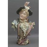 Keramikskulptur neuzeitlich, Frauenbüste mit Hut und südländischem Outfit, Italien, 20. Jh., h 50