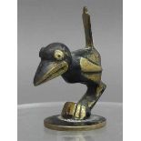 BronzeskulpturVogel auf einer Bronzeplatte stehend, wohl Wiener Bronze, vermutlich als Petschaft