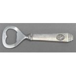 Flaschenöffner925 Silbergriff, Reliefmonogramm BV, l 11 cm,- - -20.00 % buyer's premium on the