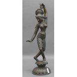 Bronzeindische Tänzerin auf Bronzesockel, h 50 cm,- - -20.00 % buyer's premium on the hammer