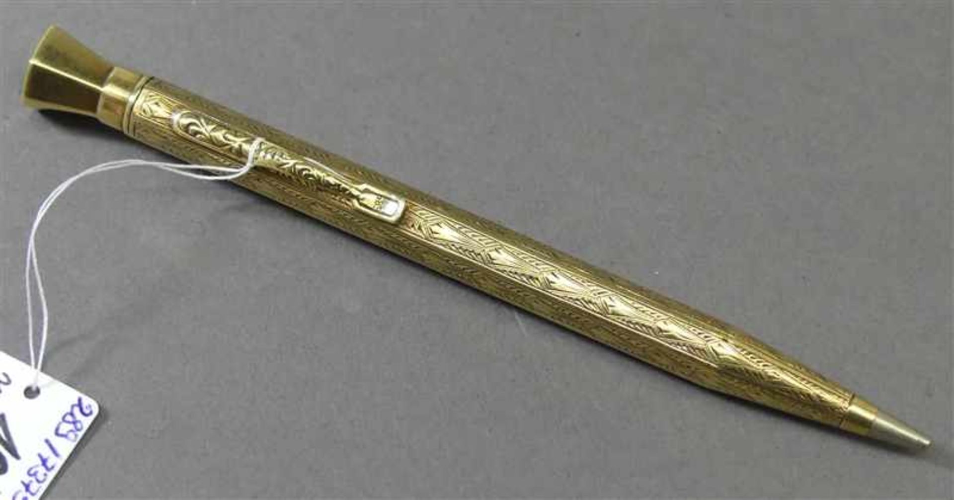 Bleistift14 kt. Gelbgold, Ornamentgravur, Monogramm J. M., Drehmechanik, ca. 20 g schwer, l 12,5