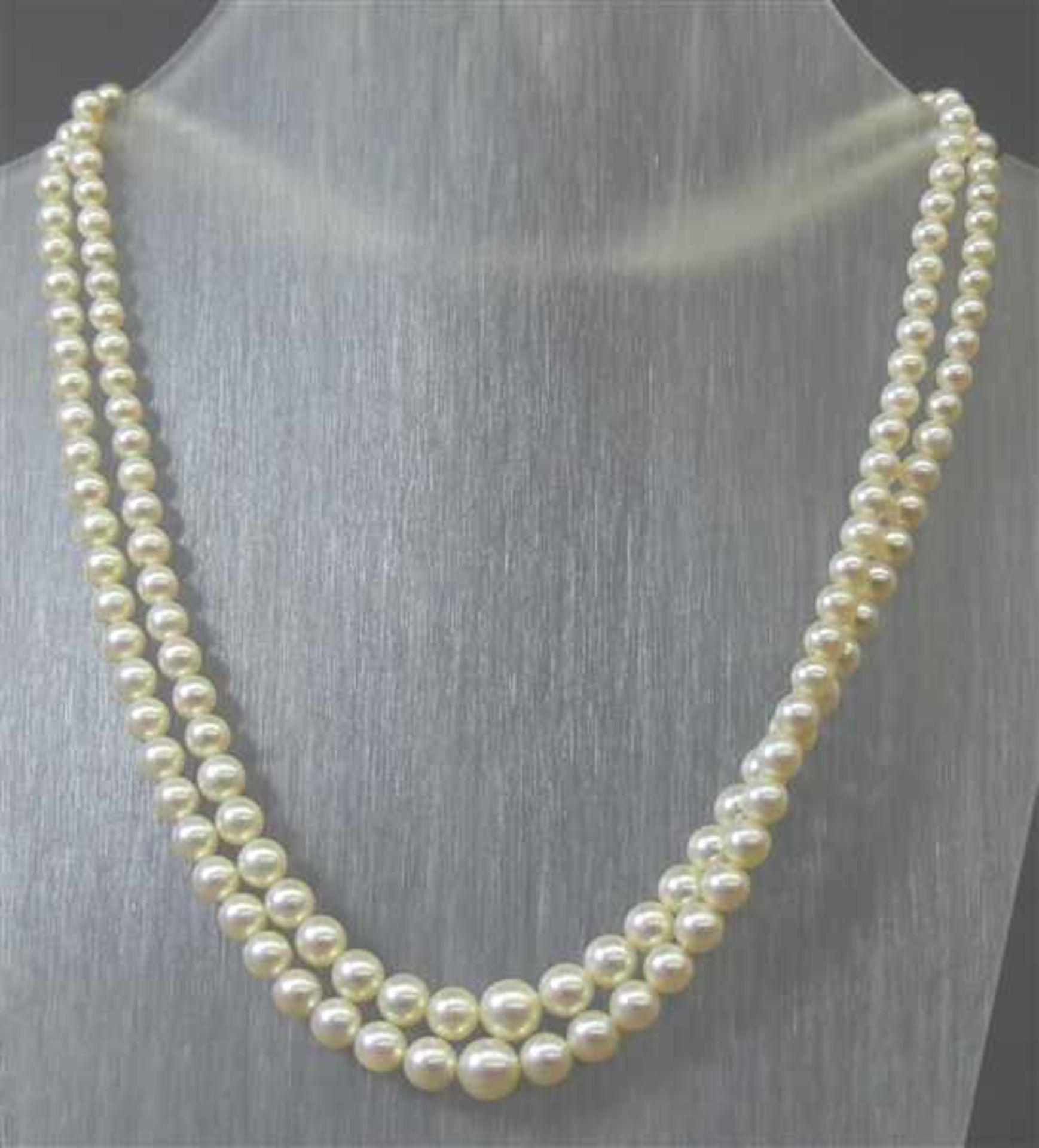 Perlenkette zweireihig, Verschluss 14 kt. Weißgold, Perlen im Verlauf, 21 cm