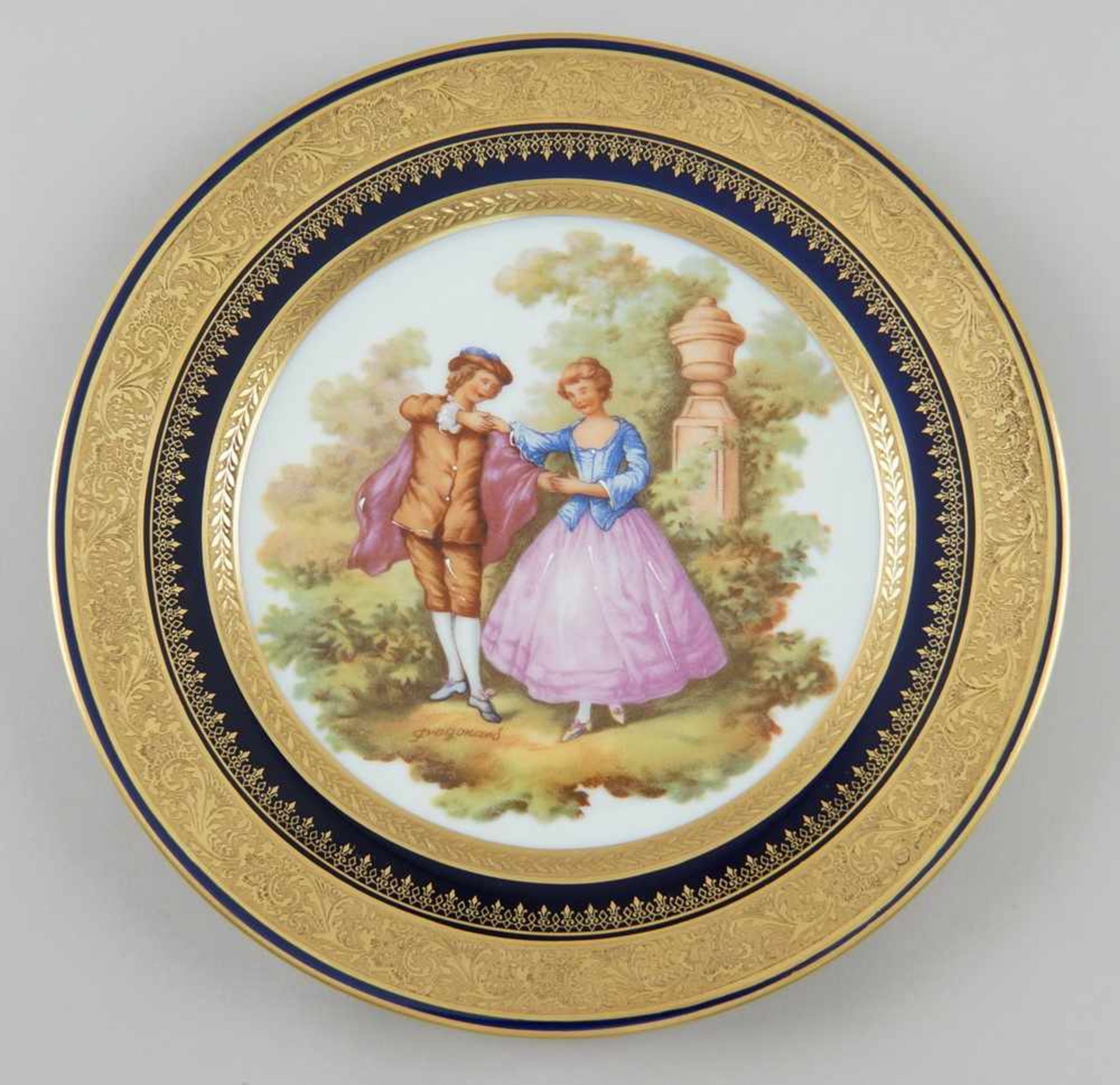 Porzellan Prunkteller, zart bemalt, Frankreich/Sevres, auf der Unterseite gemarktet,Durchmesser 23