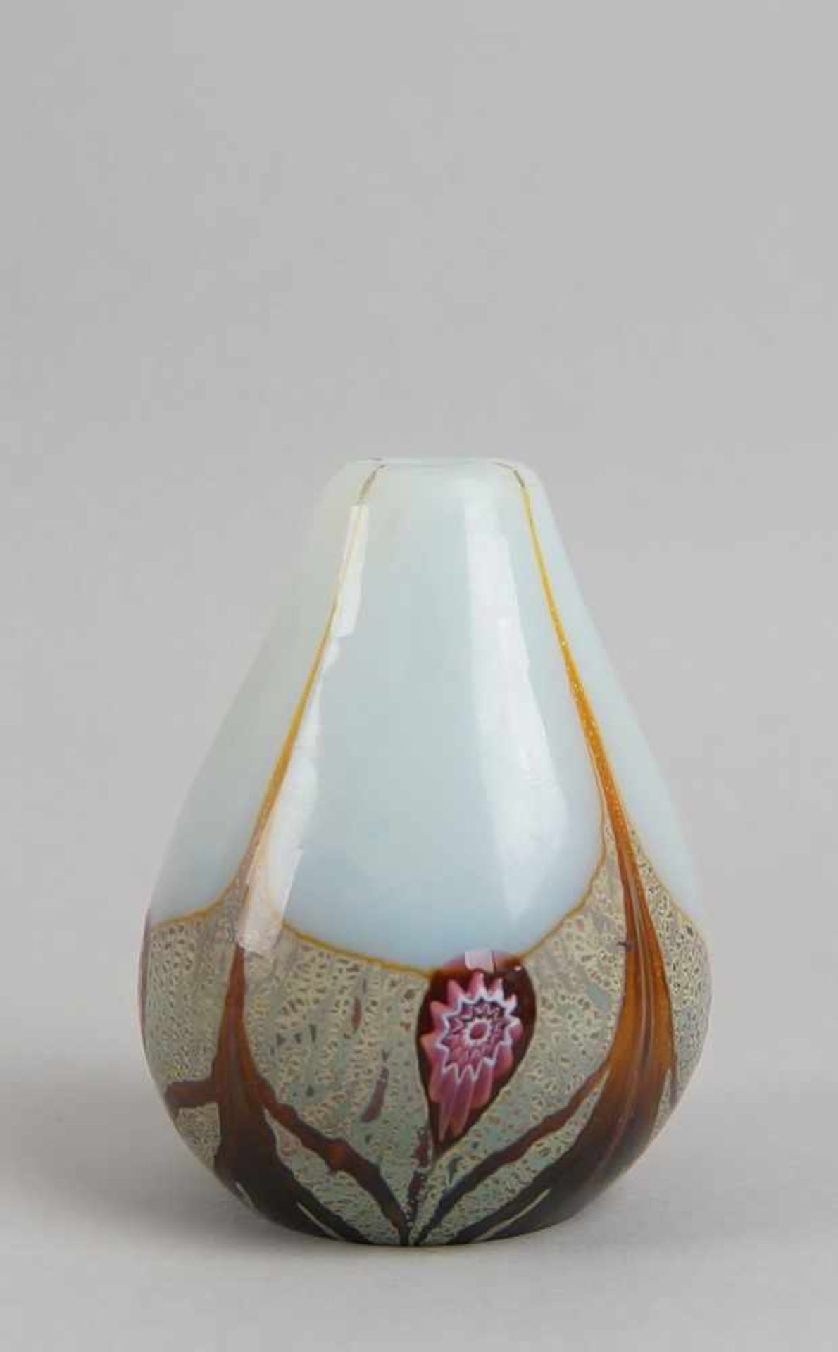 Zarte Jugendstil Glas-Vase mit Mille Fiori - Dekor, H 10cm - Bild 3 aus 5