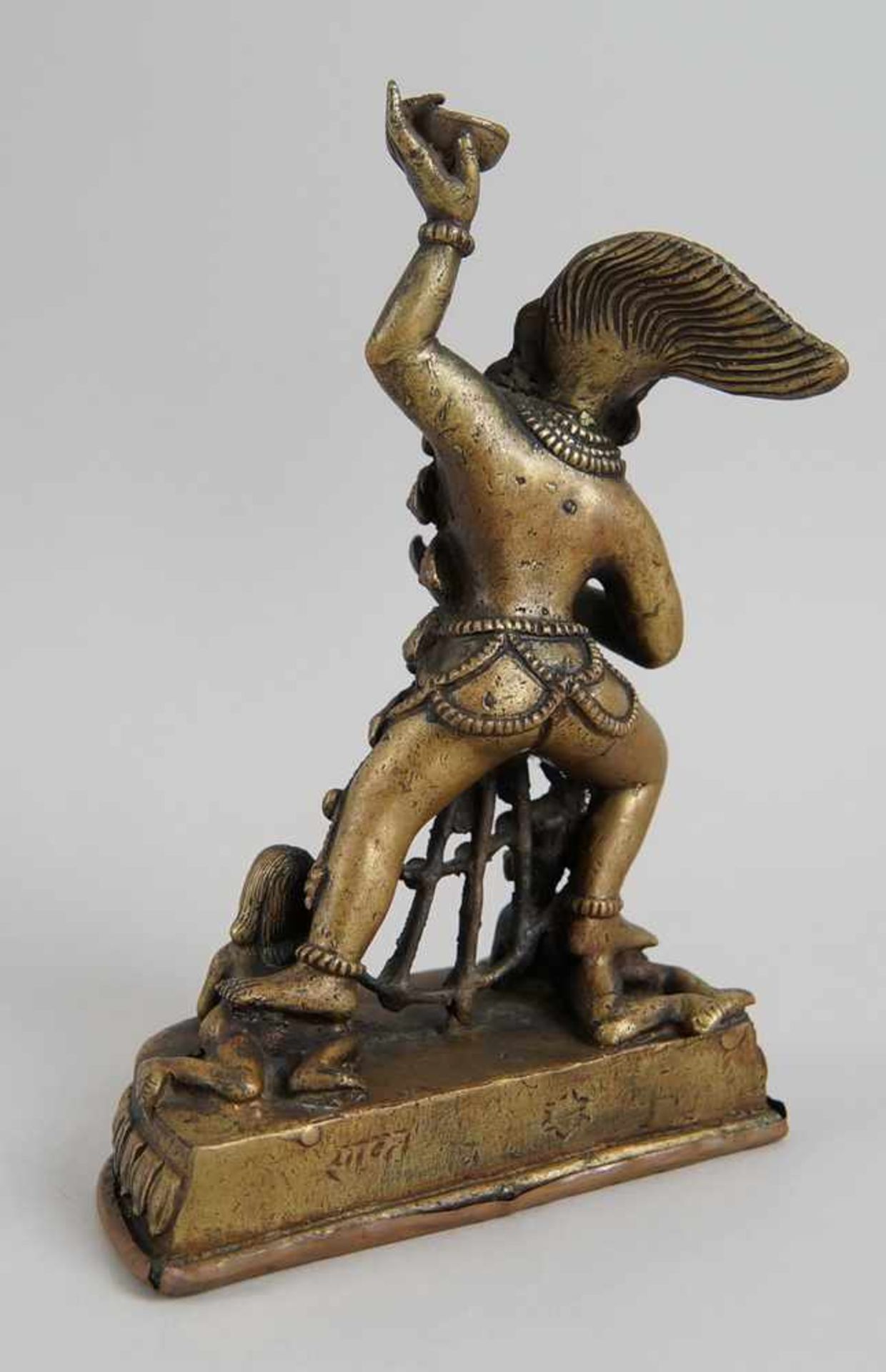 Kali, Shiva und Bhairava, Bronze/Kupfer, 18./19. JH, H 21 cm, signiert - Bild 5 aus 11