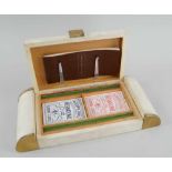 Art Deco Spielschatulle, Messing/Pergament, mit Spielkarten, 5x30x14cm- - -24.00 % buyer's premium