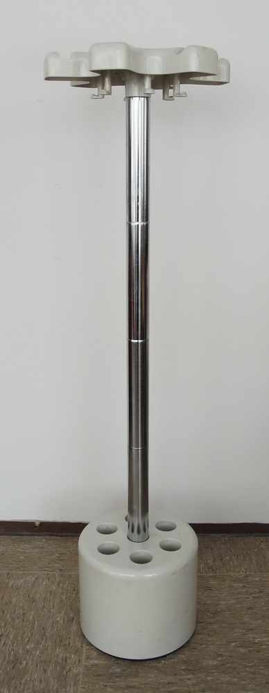velca Standgarderobe, 70er Jahre, Italien, H 159 cm- - -24.00 % buyer's premium on the hammer - Image 2 of 5