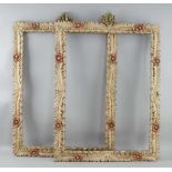 Paar fein geschnitzte Jugendstil Rahmen, gefasst, um 1900, 95x74 cm, PP 82x61cm- - -24.00 % buyer'