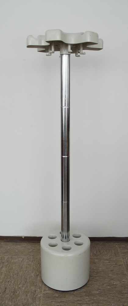 velca Standgarderobe, 70er Jahre, Italien, H 159 cm- - -24.00 % buyer's premium on the hammer