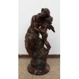 Venus mit Amor, Bronzeskulptur auf Marmorsockel, Fond. Nelli, Roma, H 64cm- - -24.00 % buyer's