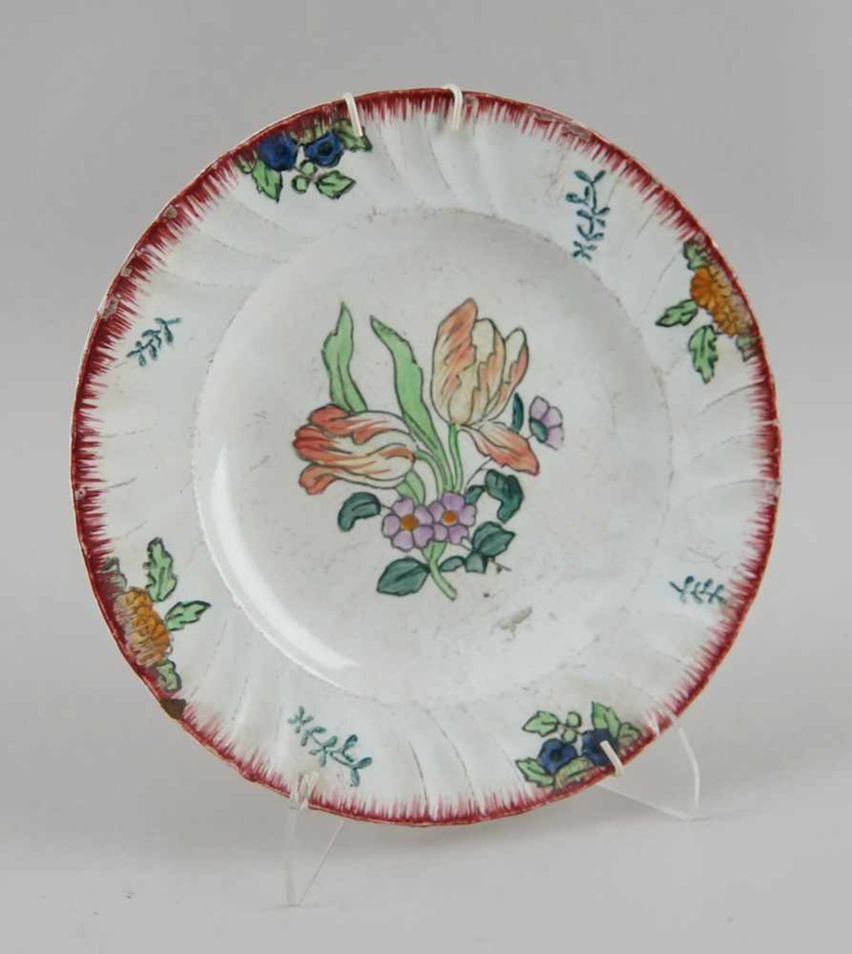 Keramikteller, floral bemalt, Altersspuren, verso gemarktet, Durchmesser 24,5cm- - -24.00 % buyer'