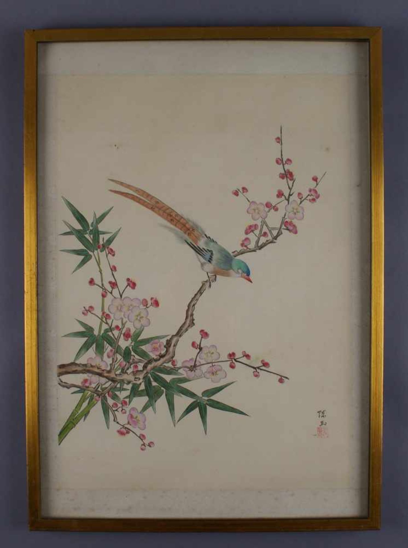 Paar asiatische Stilleben auf Stoff gemalt, farbenprächtige Vögel auf blühenden Ästen,bezeichnet, o. - Image 5 of 8