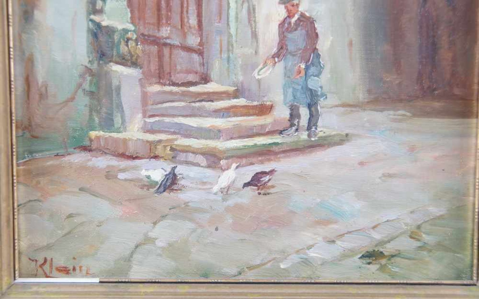 Rathaustor in Rothenburg, vor den Treppen ein Mann beim Tauben füttern, Öl auf Leinwand,gerahmz, - Bild 4 aus 7