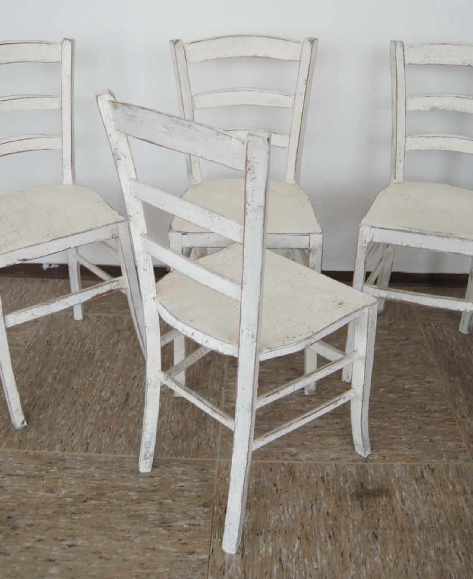 Vier Jugendstil Stühle, Weichholz, weiss gefasst, um 1900, 87x37x35xSH 47 cm- - -24.00 % buyer's - Bild 5 aus 5
