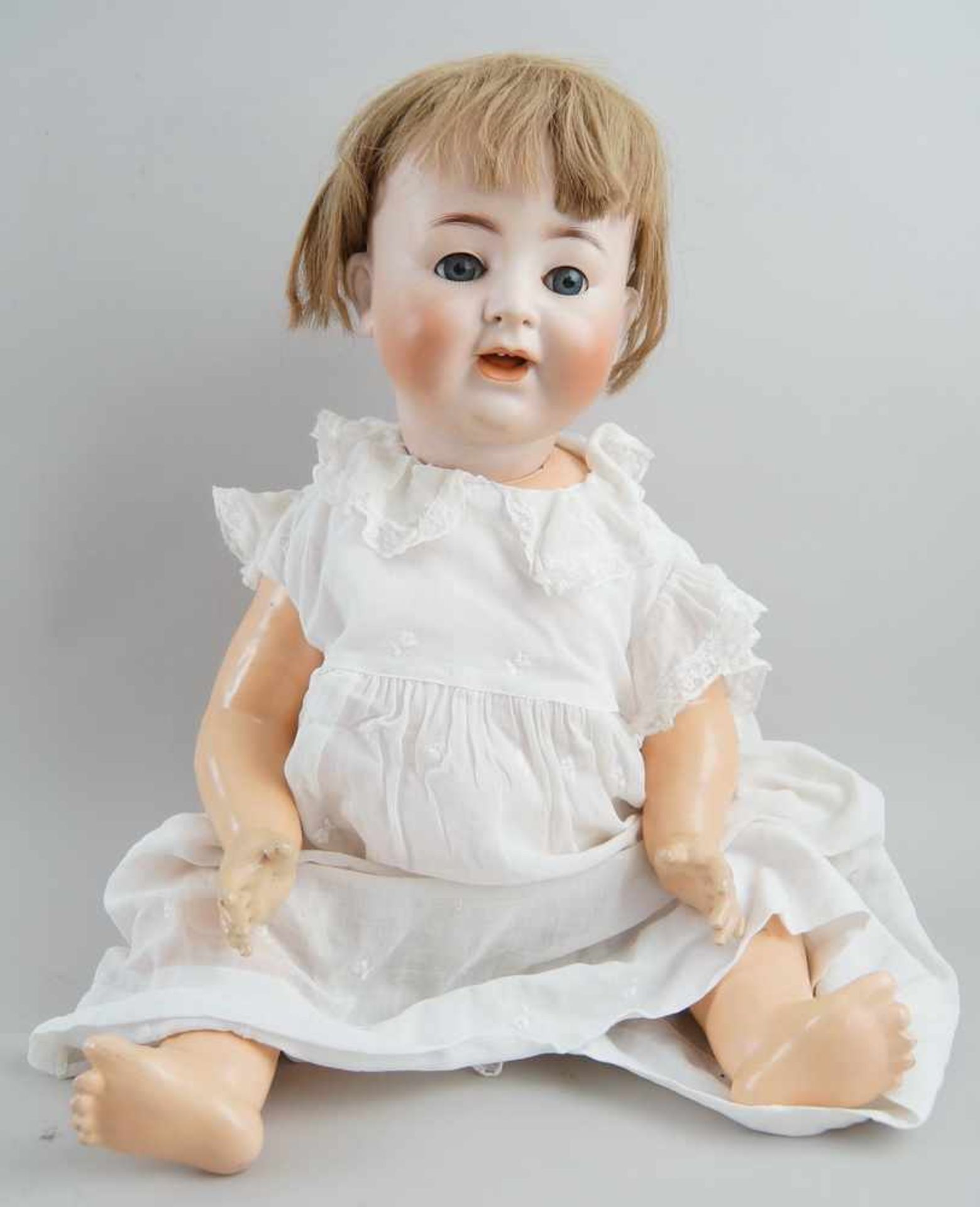 Puppe Alt Beck Gottschalck, 1361, ~ 1920, bespielt, 59cm- - -24.00 % buyer's premium on the hammer - Bild 2 aus 3